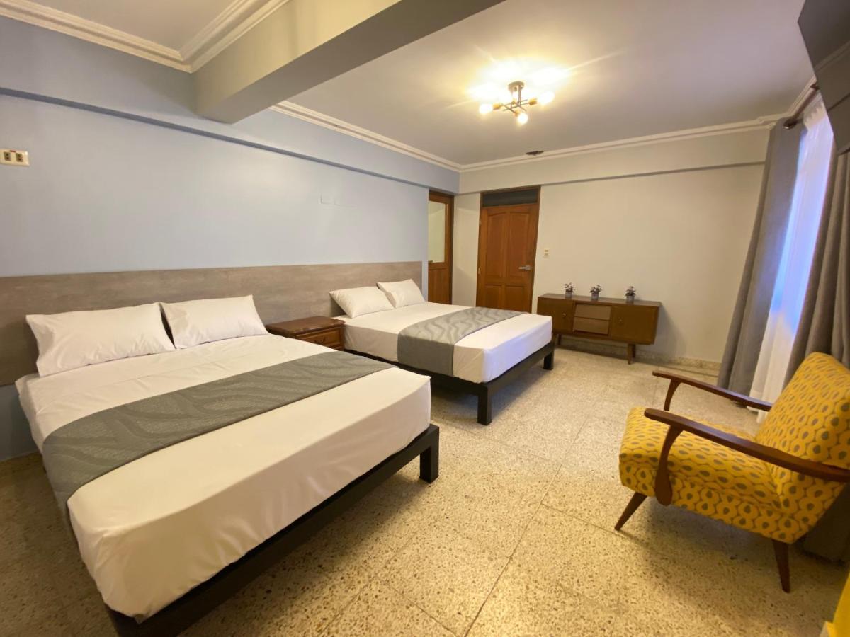 Izza Hotel Cochabamba Dış mekan fotoğraf