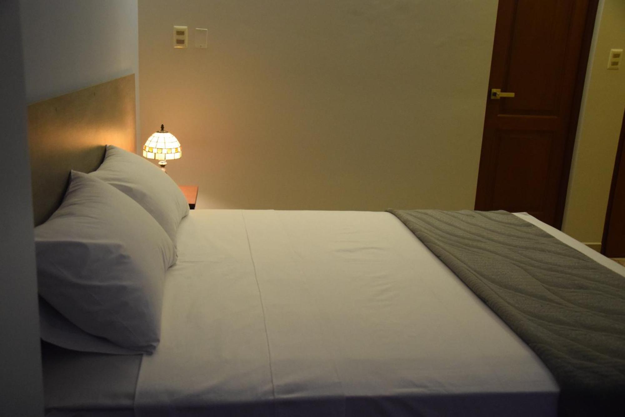 Izza Hotel Cochabamba Dış mekan fotoğraf